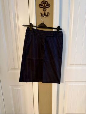 United Colors Of Benetton Gray with white strip Women's Skirt